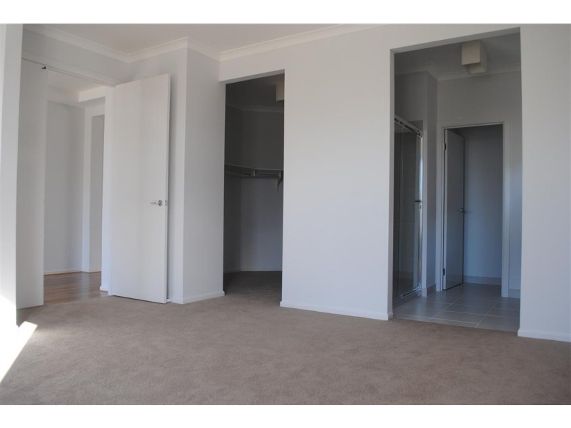 9a Circus Avenue, Point Cook VIC 3030