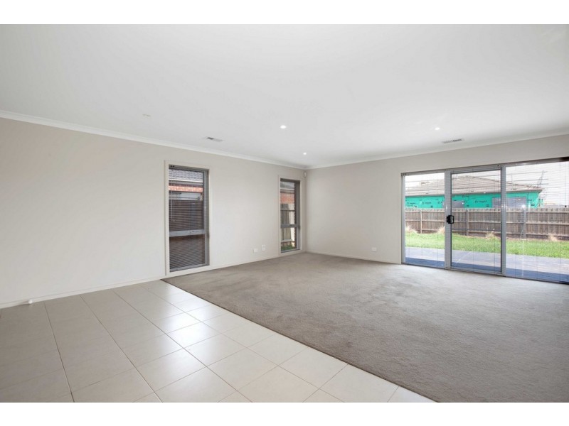 12 Bliss Street, Point Cook VIC 3030