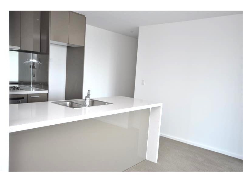 REF 24081/241 City Road, Southbank VIC 3006