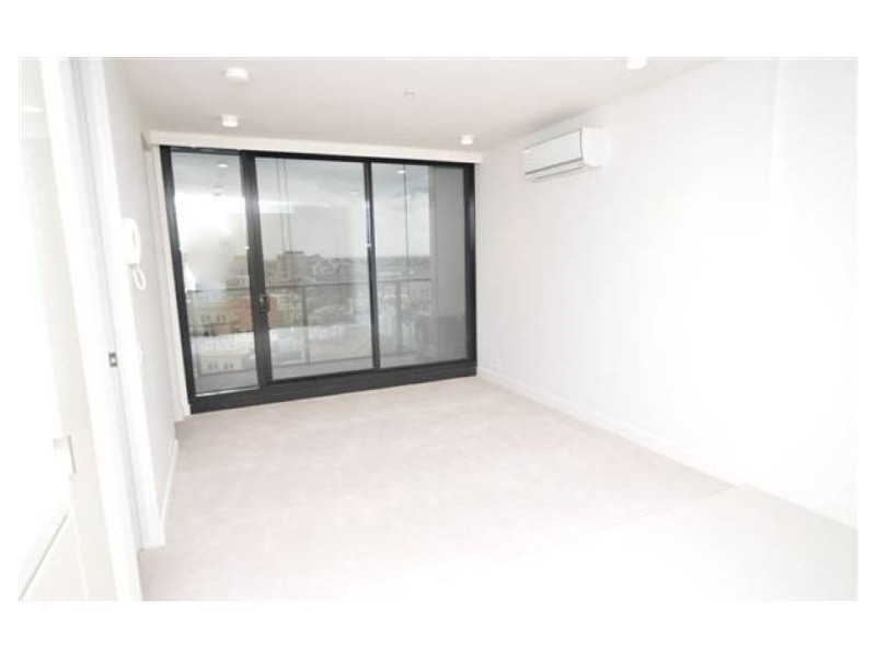 1406/33 Mackenzie Street, Melbourne VIC 3000