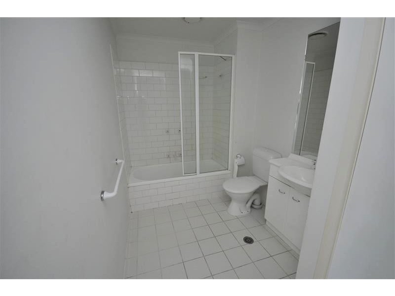 REF 22306/148 Wells Street, South Melbourne VIC 3205