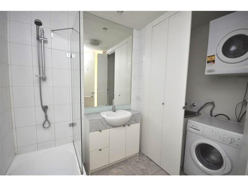 REF 42138/88 Kavanagh Street, Southbank VIC 3006