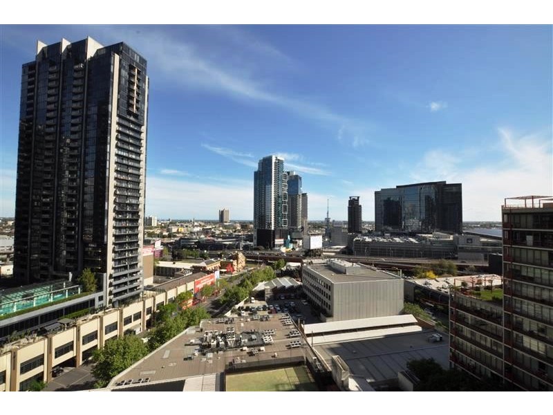 REF 32220/180 City Road, Southbank VIC 3006
