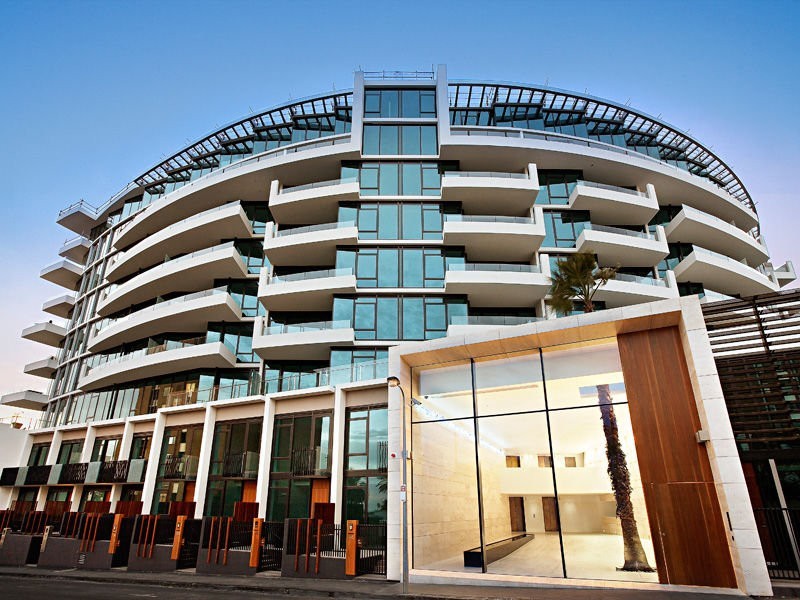 404/6 Victoria Street, St Kilda VIC 3182