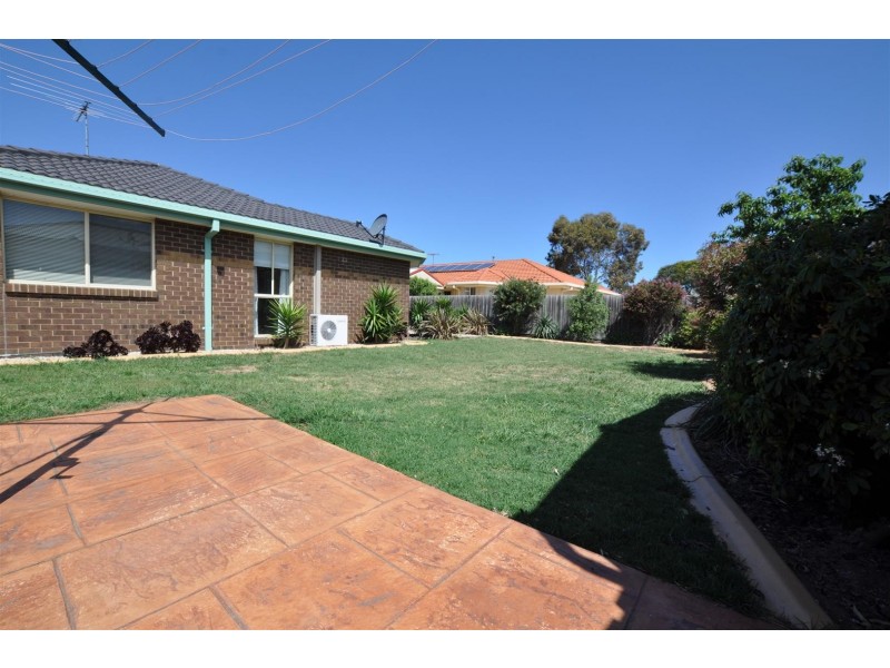 11 Caledonian Way, Point Cook VIC 3030