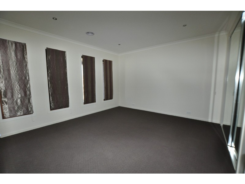 19 Ironwood Drive, Point Cook VIC 3030