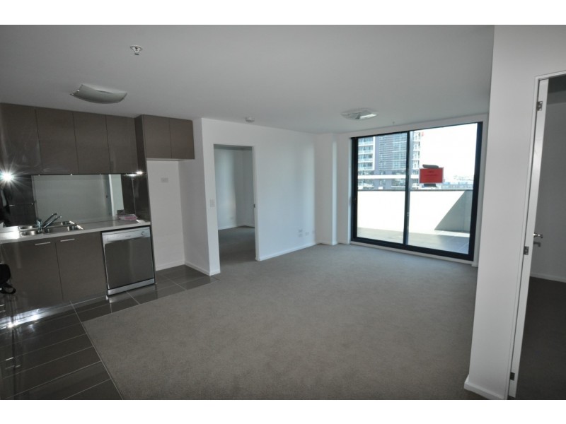 REF 27001/241 City Road, Southbank VIC 3006