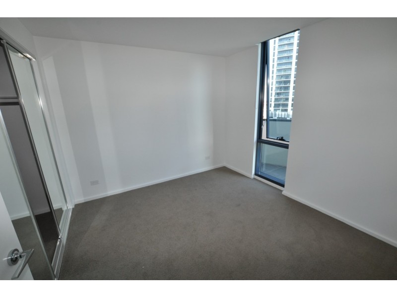 REF 27001/241 City Road, Southbank VIC 3006