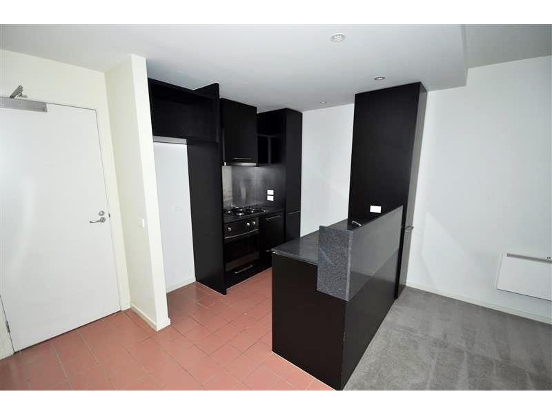 REF 32209/1 Bouverie Street, Carlton VIC 3053