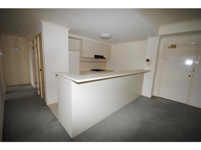 REF 22325/83 Queensbridge Street, Southbank VIC 3006