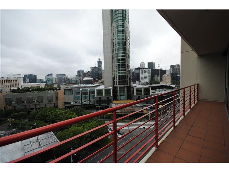 REF 22327/83 Queensbridge Street, Southbank VIC 3006