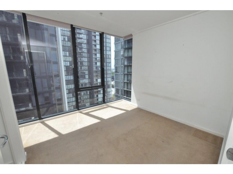 REF 22330/183 City Road, Southbank VIC 3006