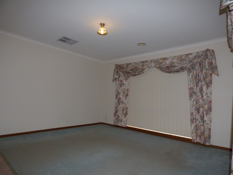 3 Raemur Court, Hoppers Crossing VIC 3029