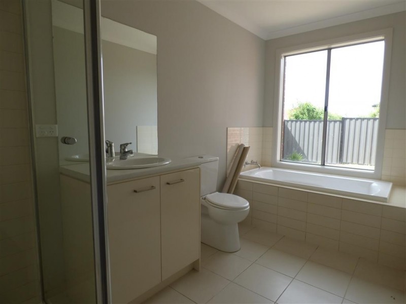 825 Tarneit Road, Tarneit VIC 3029
