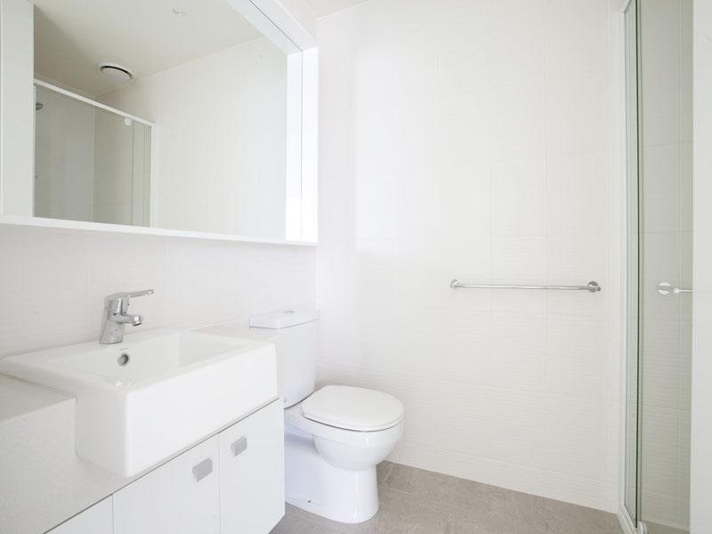 REF 22337/180 City Road, Southbank VIC 3006