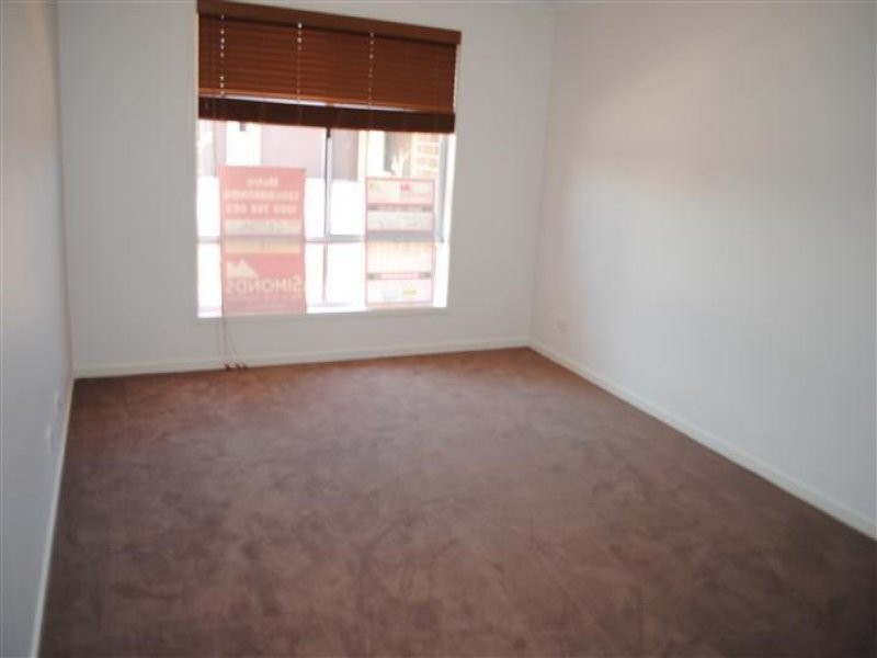 4 Trigg Way, Point Cook VIC 3030