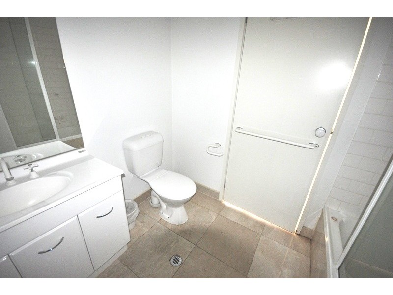 REF 22344/79 Whiteman Street, Southbank VIC 3006