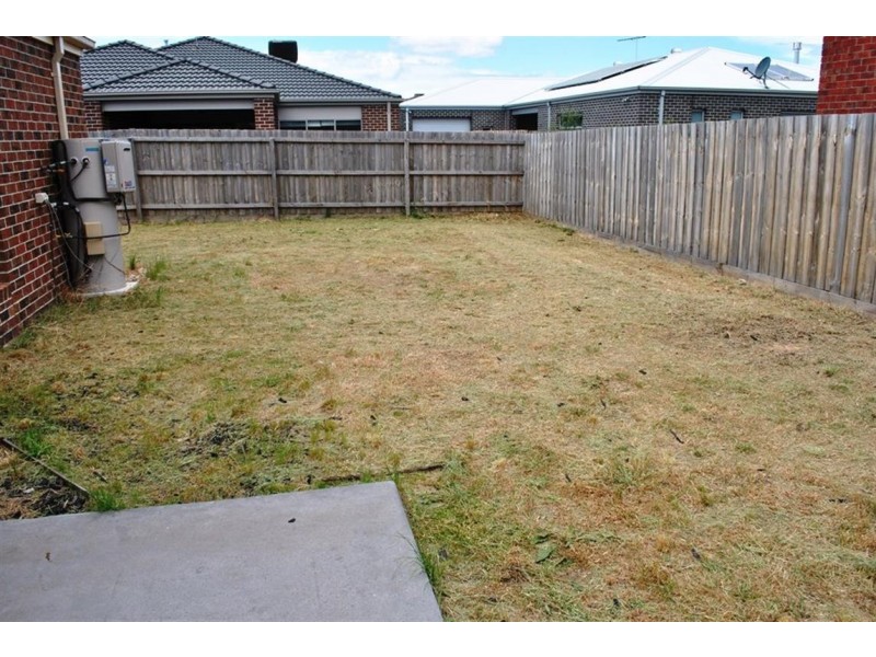 33 Arrowgrass Drive, Point Cook VIC 3030