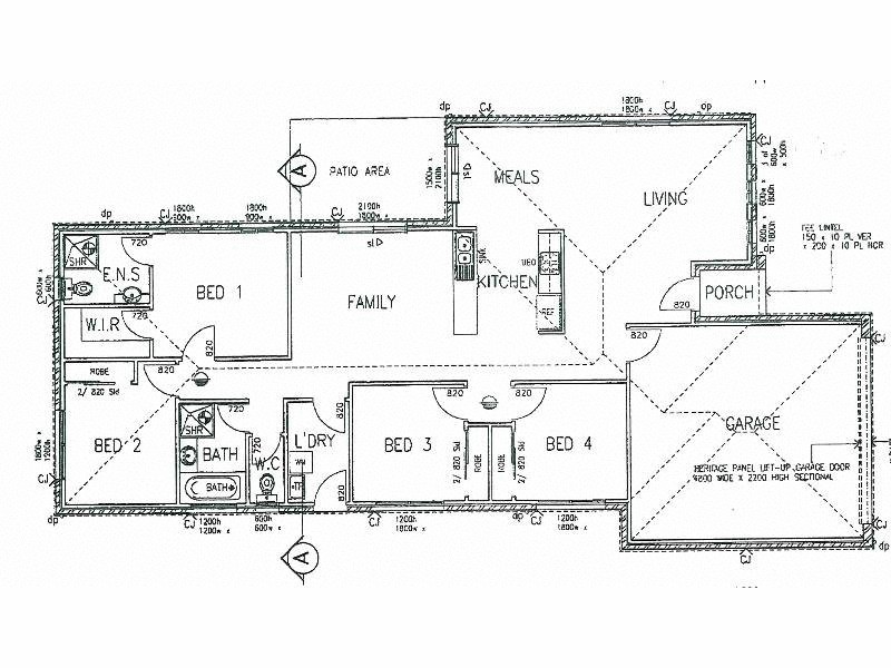 33 Arrowgrass Drive, Point Cook VIC 3030 Floorplan