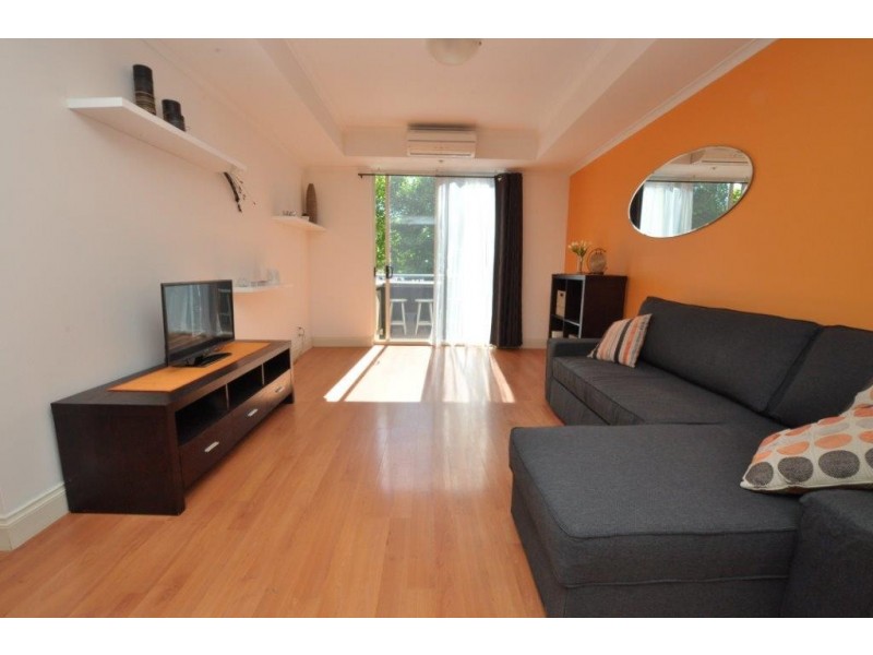 REF 32333/632 St Kilda Road, Melbourne VIC 3004