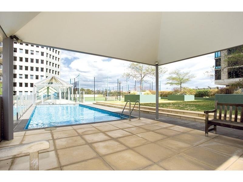 REF 32333/632 St Kilda Road, Melbourne VIC 3004