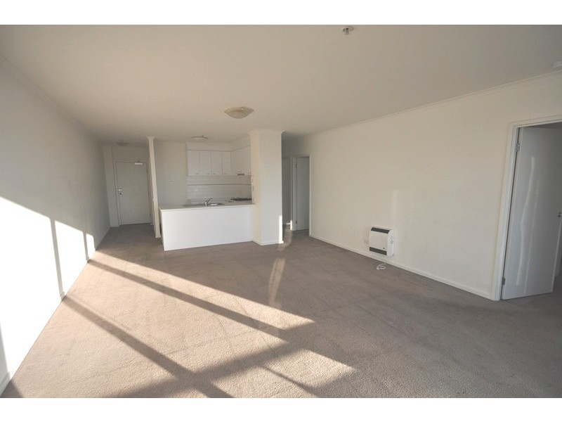 REF 22350/79 Whiteman Street, Southbank VIC 3006