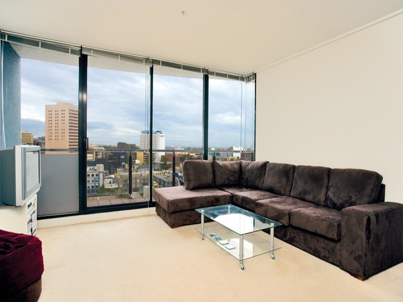 REF 22353/28 Bank Street, South Melbourne VIC 3205