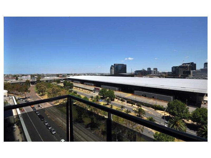 REF 22356/63 Whiteman Street, Southbank VIC 3006