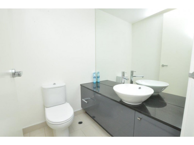 3204/7 Riverside Quay, Southbank VIC 3006