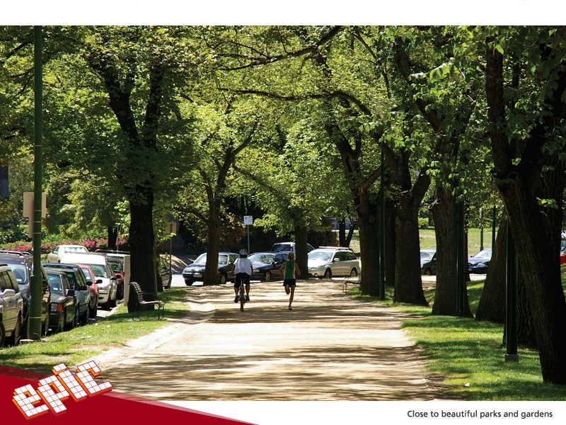 REF 33407/118 Kavanagh Street, Southbank VIC 3006