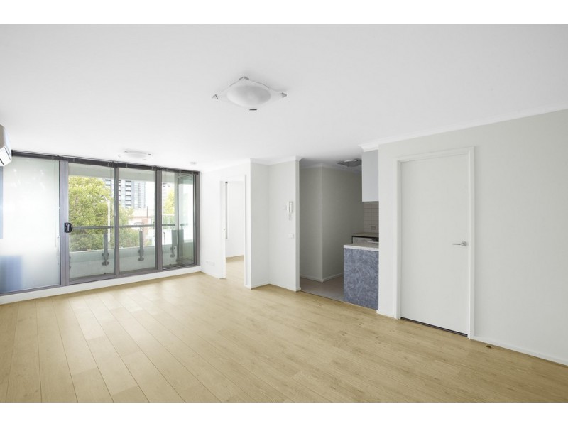 REF 22361/118 Dudley Street, West Melbourne VIC 3003