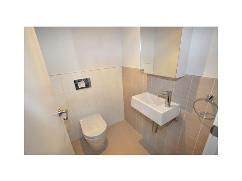 2203/50 Haig Street, Southbank VIC 3006