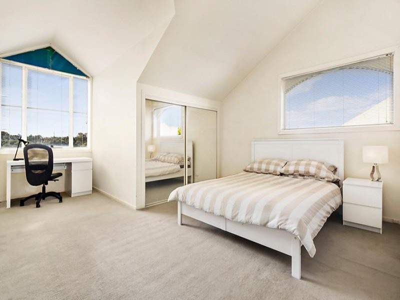 87 Field Street, Clifton Hill VIC 3068