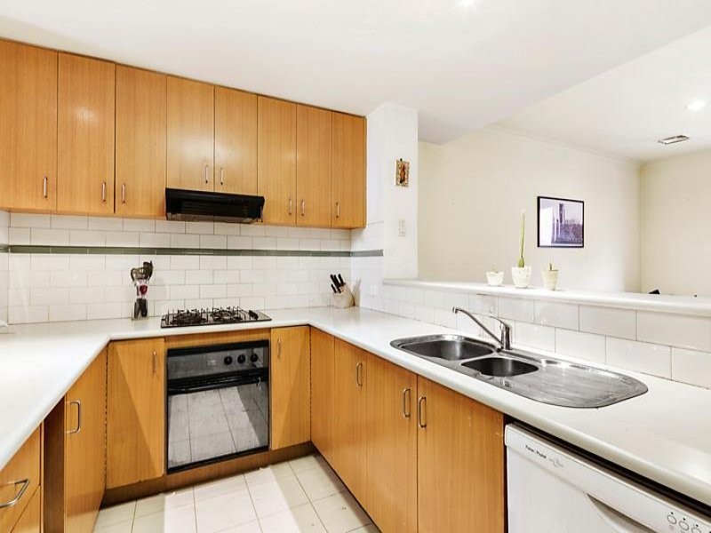 87 Field Street, Clifton Hill VIC 3068