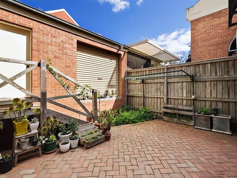 87 Field Street, Clifton Hill VIC 3068