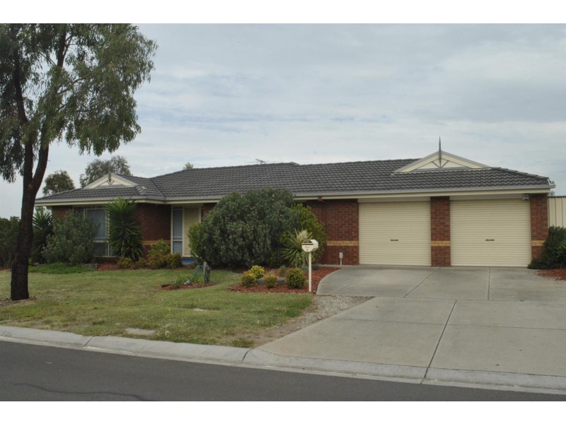 8 Whitfield Court, Truganina VIC 3029