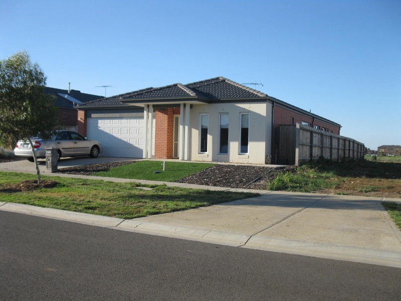 7 Pangana Drive, Point Cook VIC 3030