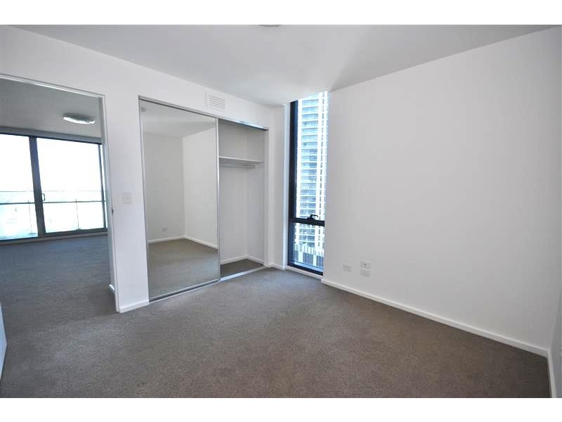 REF 22377/241 City Road, Southbank VIC 3006