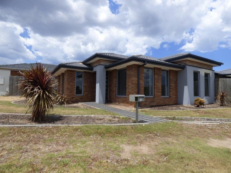 13 Dominion Terrace, Truganina VIC 3029