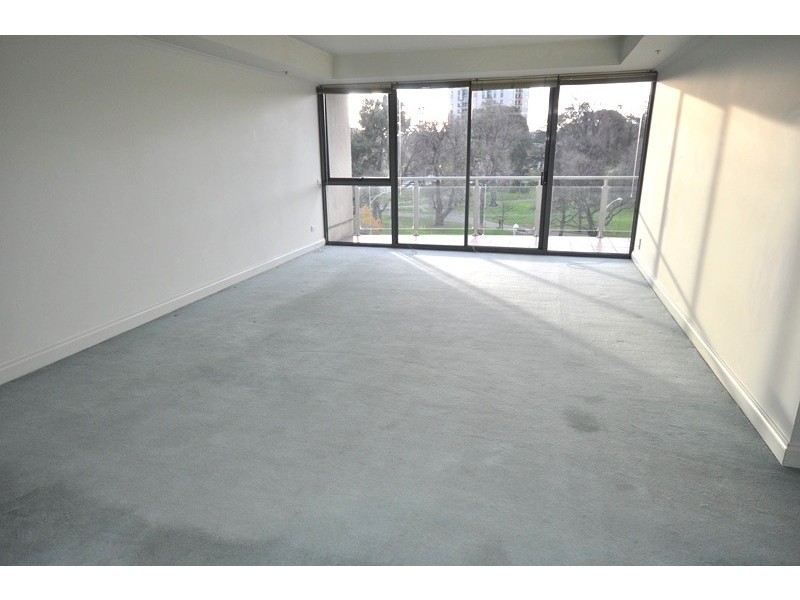 REF 22389/33 Latrobe Street, Melbourne VIC 3000