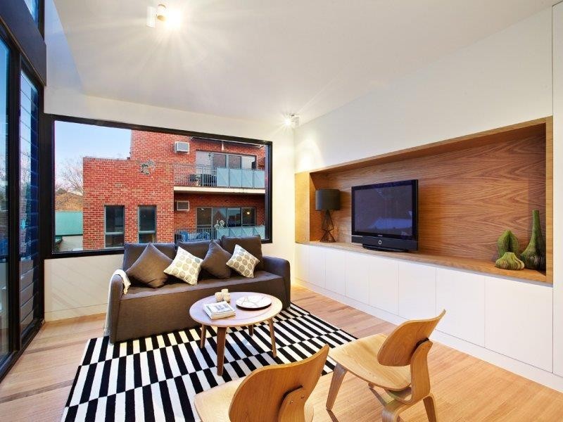 8 Little Dryburgh Street North, North Melbourne VIC 3051