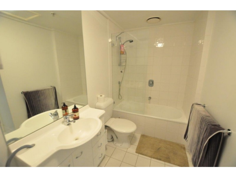 REF 22400/668 Bourke Street, Melbourne VIC 3000