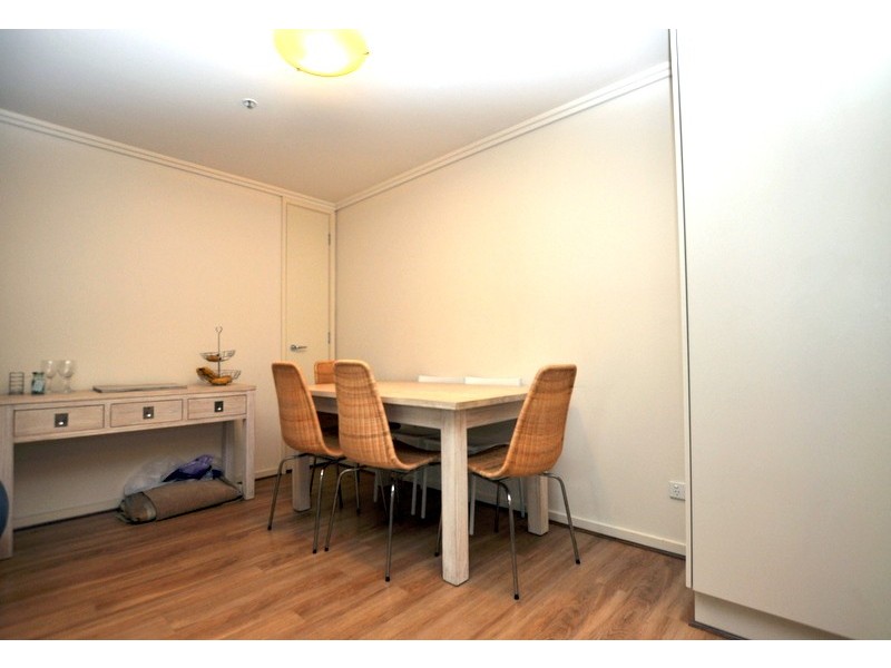 REF 22412/86 Kavanagh Street, Southbank VIC 3006