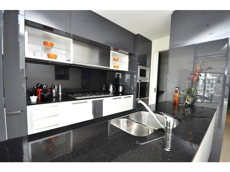 2208/7 Riverside Quay, Southbank VIC 3006