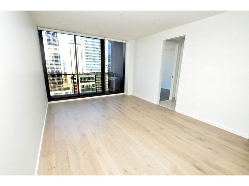 1304/318 Russell Street, Melbourne VIC 3000