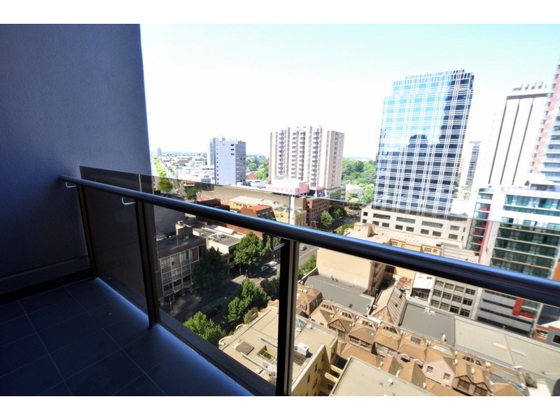 1304/318 Russell Street, Melbourne VIC 3000