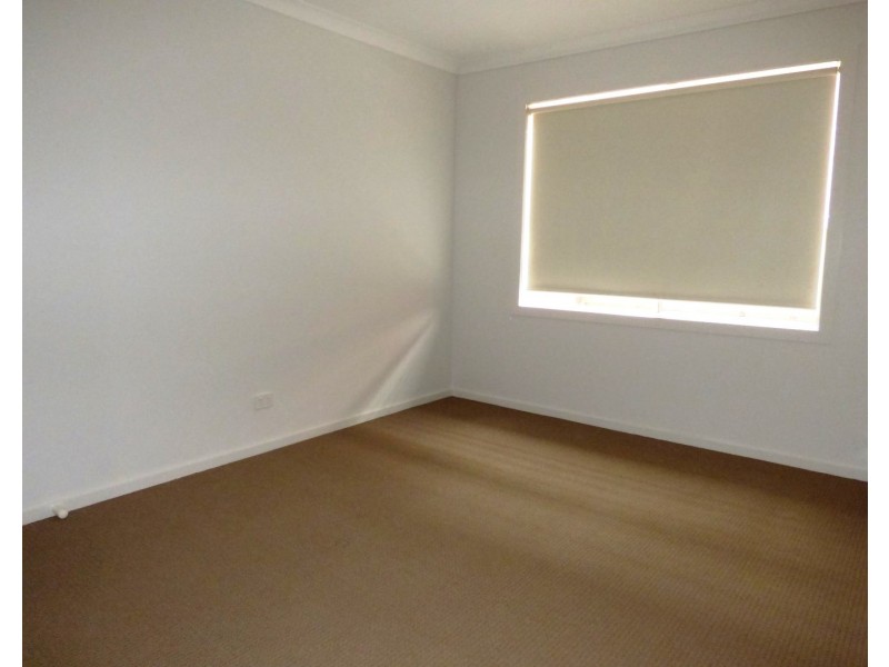 17 Darlington Drive, Williams Landing VIC 3027