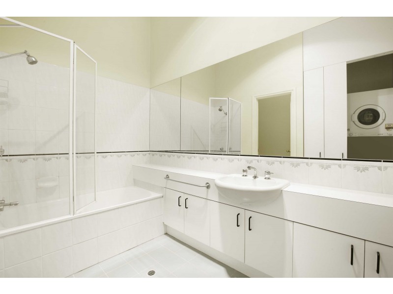 83 Wiltshire Drive, Kew VIC 3101