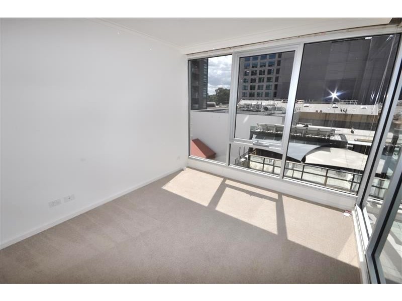 REF 22438/58 Jeffcott Street, West Melbourne VIC 3003