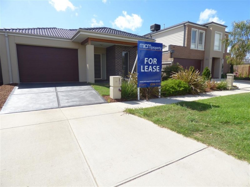 15 Float Place, Point Cook VIC 3030